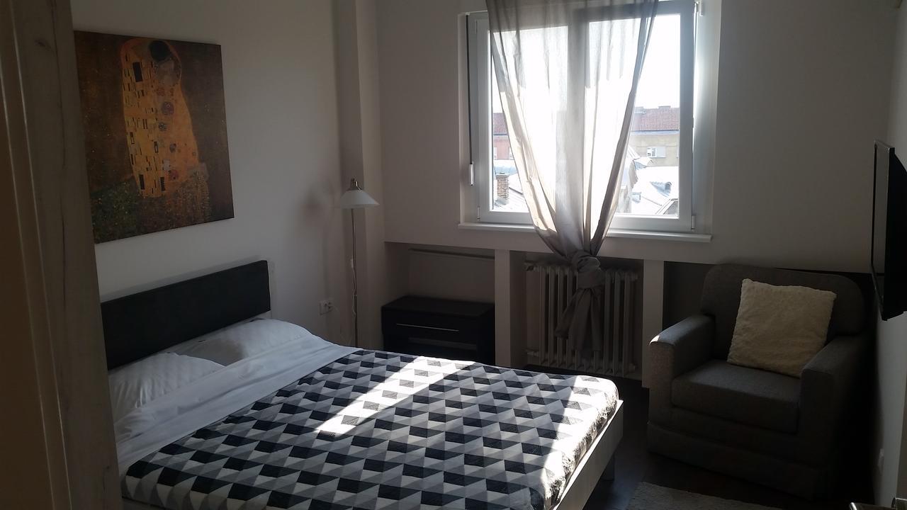 Alux Apartment Belgrade Exterior photo