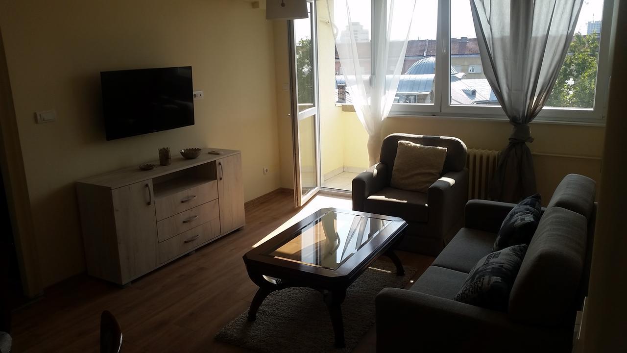 Alux Apartment Belgrade Exterior photo